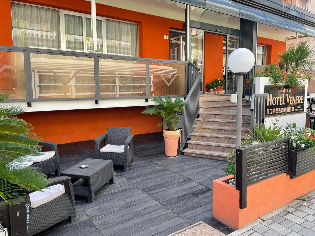 Hotel Venere Rímini Exterior foto